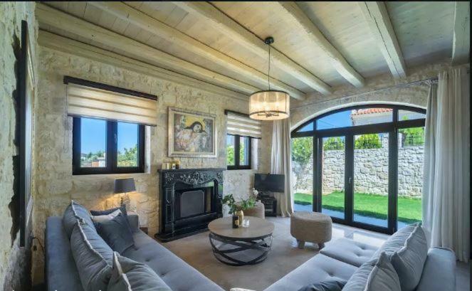 Heraklion Twins House - Private Pool Retreat Episkopí- Rethimno エクステリア 写真